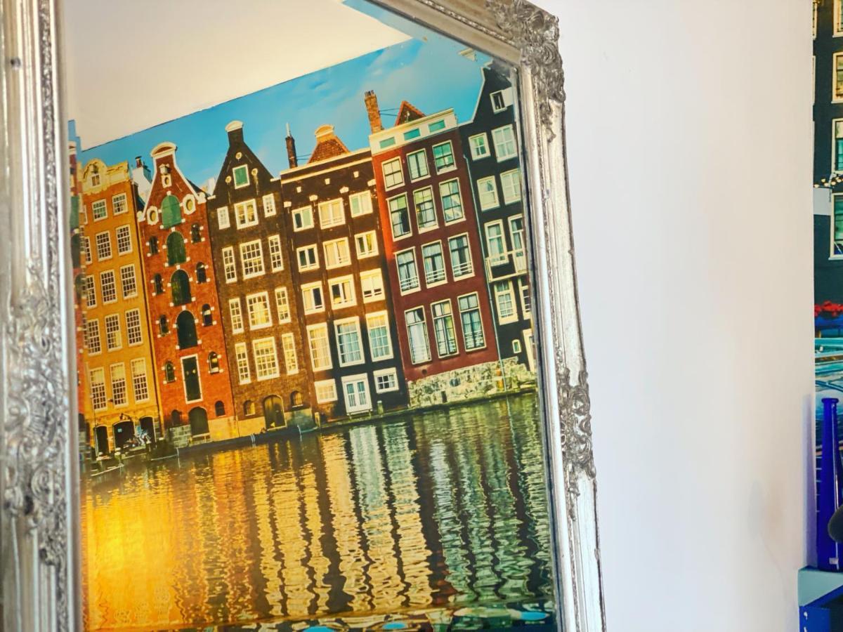 Lalahouse Hotel Amsterdam Exterior photo